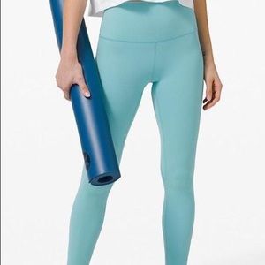Lululemon tidewater real align 28 length